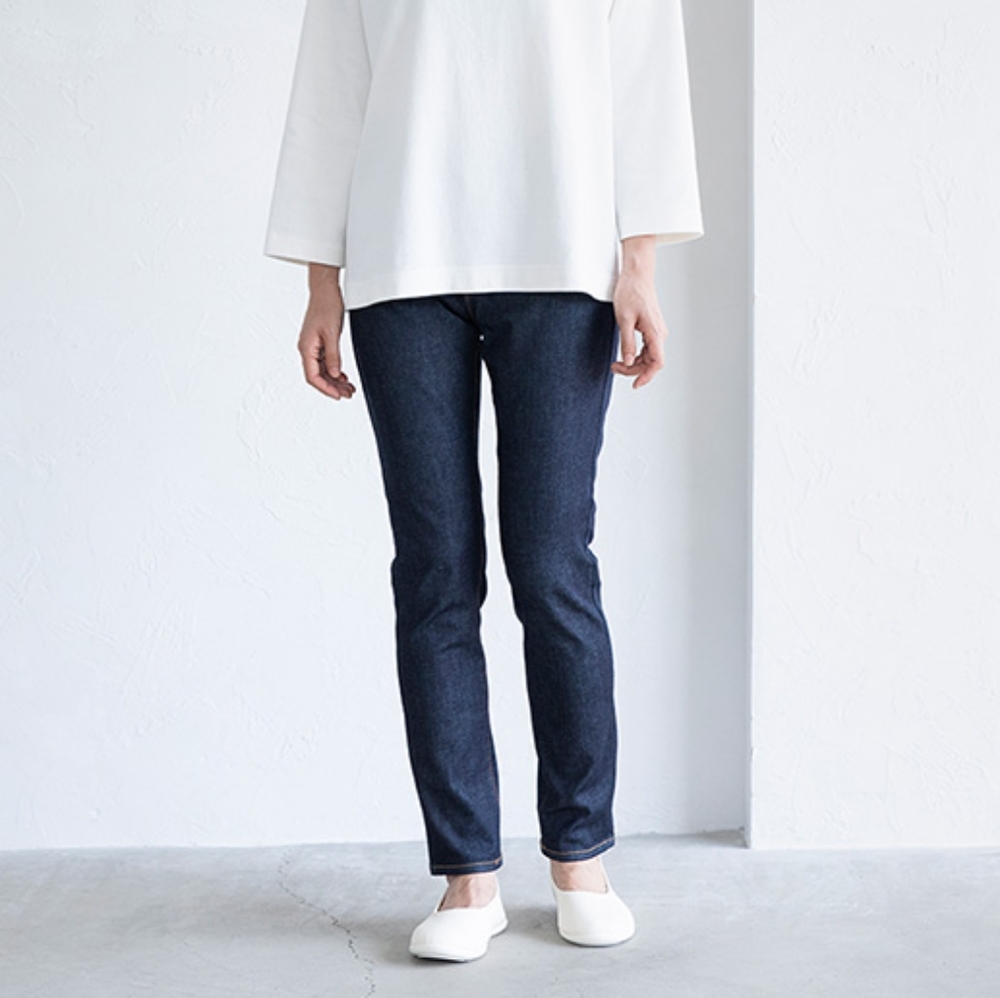 MUJI DENIM Slim Straight Jean Size 23